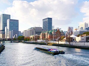 ����o�X�@�A�N�A���C�i�[