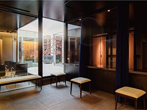 ���_��҂�10,000�~���̂`�����������M�t�g�J�[�h�v���[���g