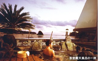 客室露天風呂の一例