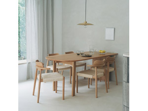 �����������i�C���e���A�V���b�v�j